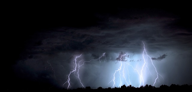 भारतीय मौसम विज्ञान विभाग(IMD) के बारे में महत्वपूर्ण जानकारी 3 lightning g6621583c4 640